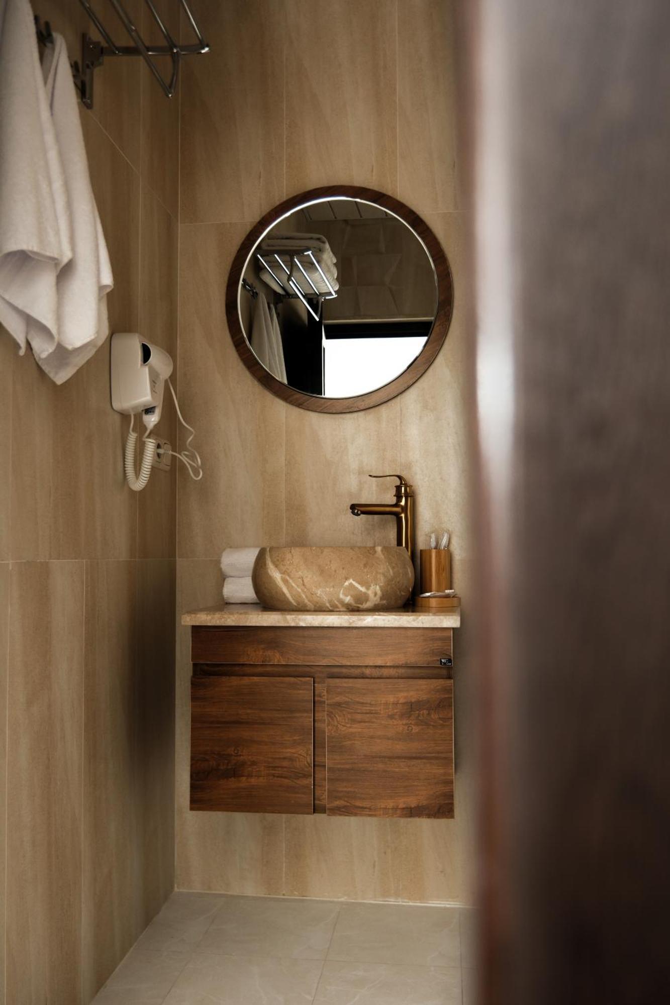 Colette Hotel Ереван Екстериор снимка